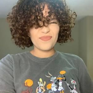 Meet your Posher, Eva